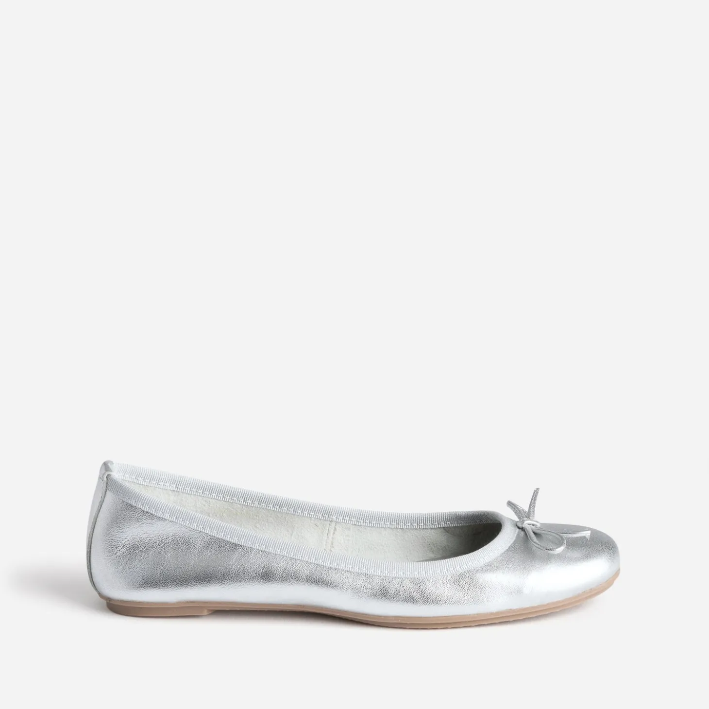 Ballerine argentée en cuir à petit nœud