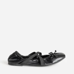 Ballerine noire élastiquée brides croisées