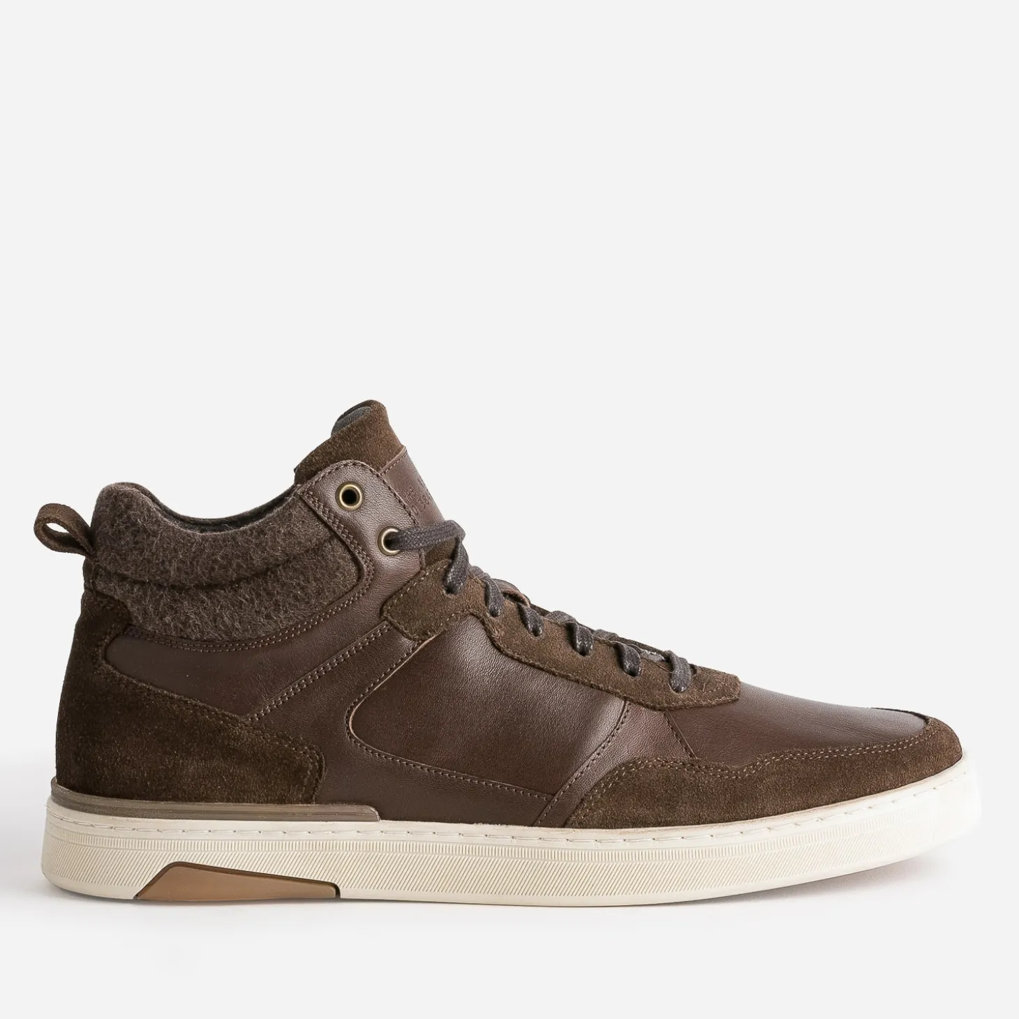 Basket marron bi-matière