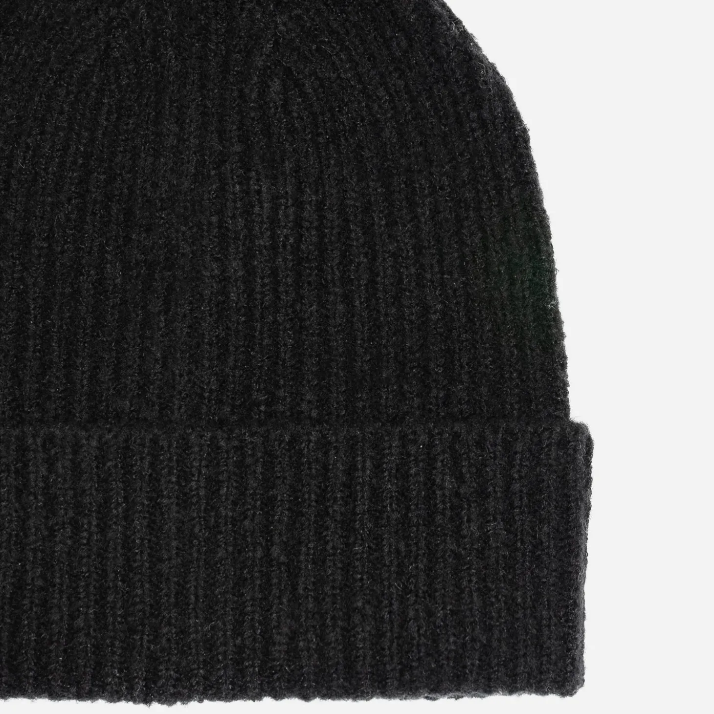 Bonnet noir tricot à revers