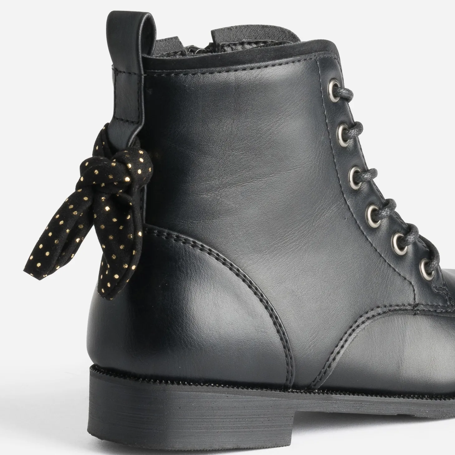 Boots à lacet BUGGY noir avec nœud-pois