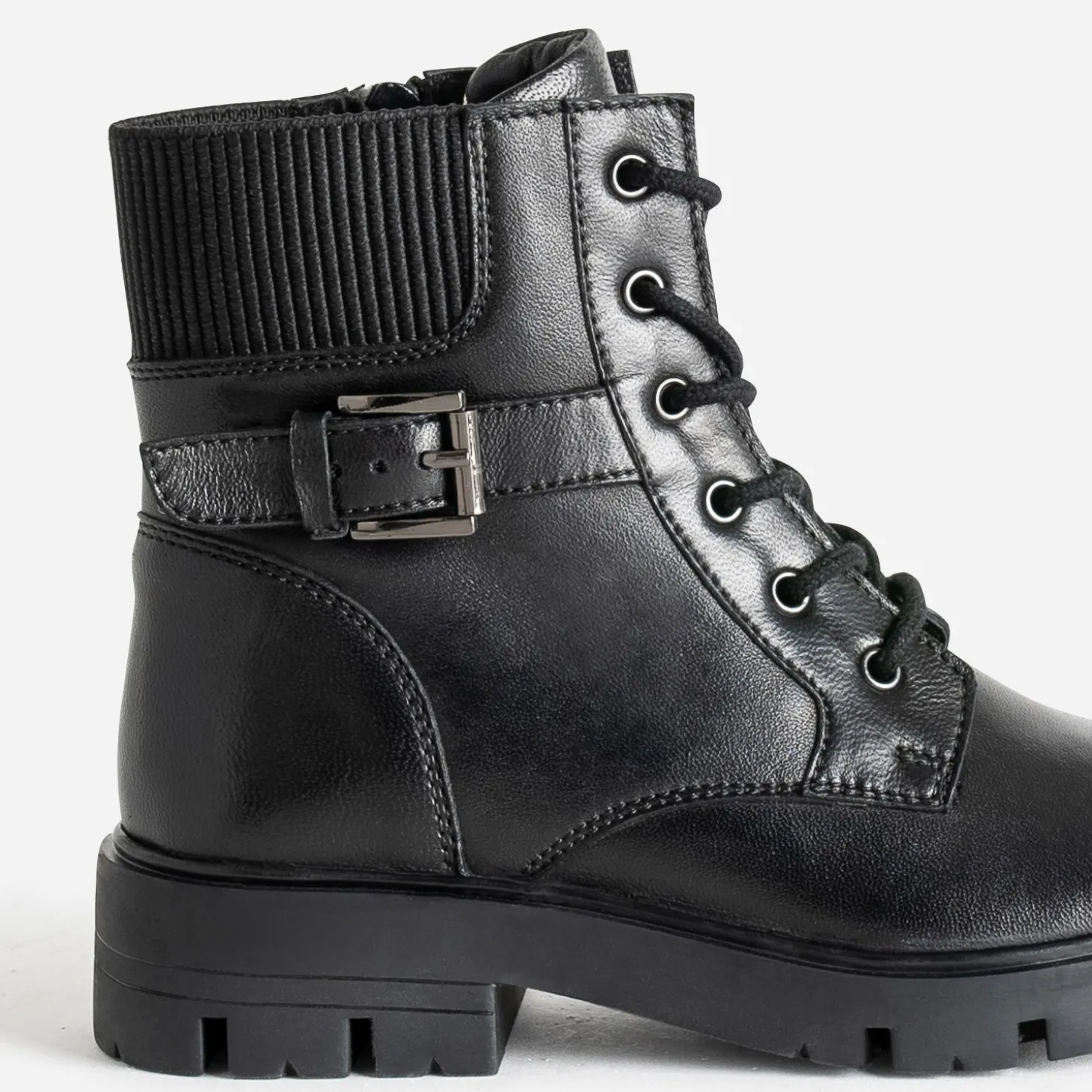 Boots à lacet BUGGY noir en cuir