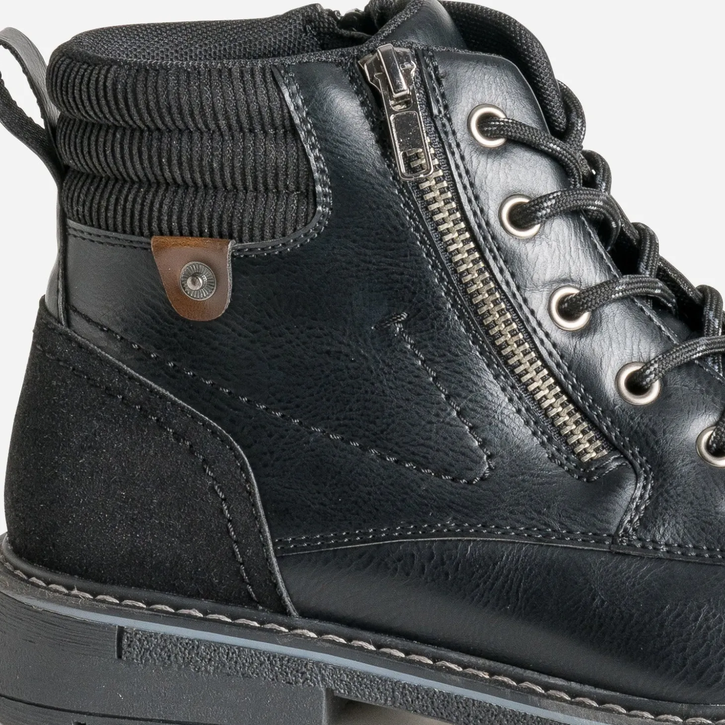 Boots à lacet noir