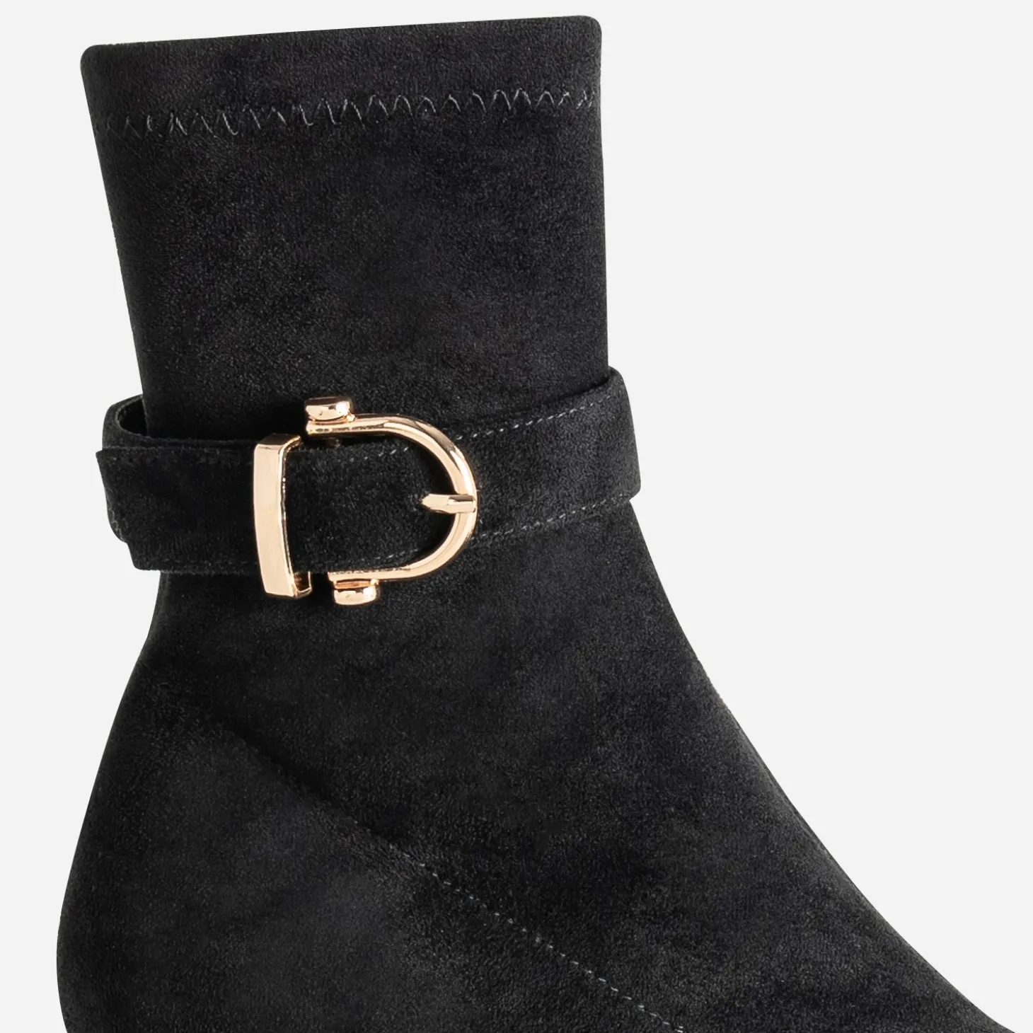 Boots noir suédé détail boucle