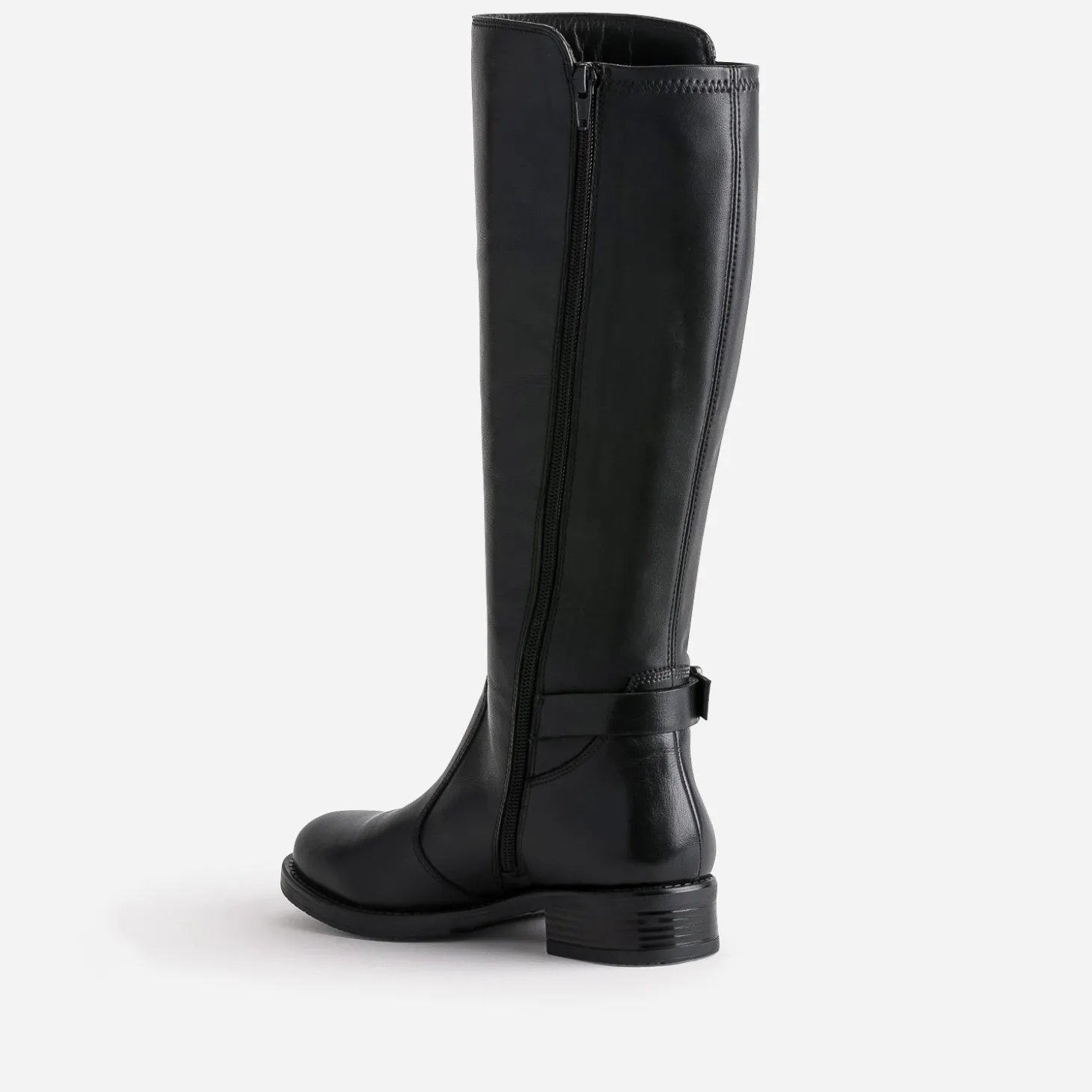 Botte noire avec boucle