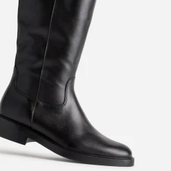 Botte noire cuir