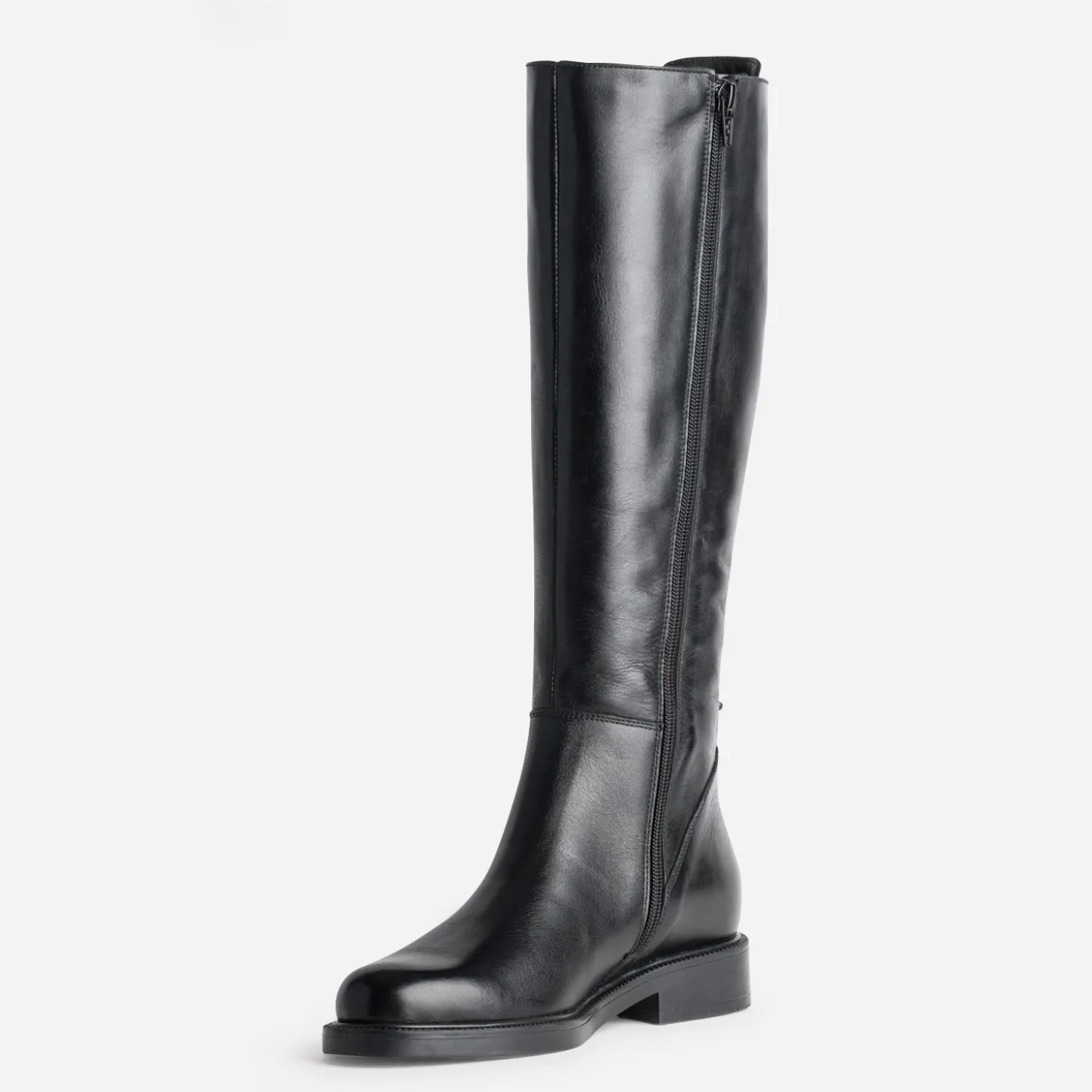 Botte noire cuir tige lacée