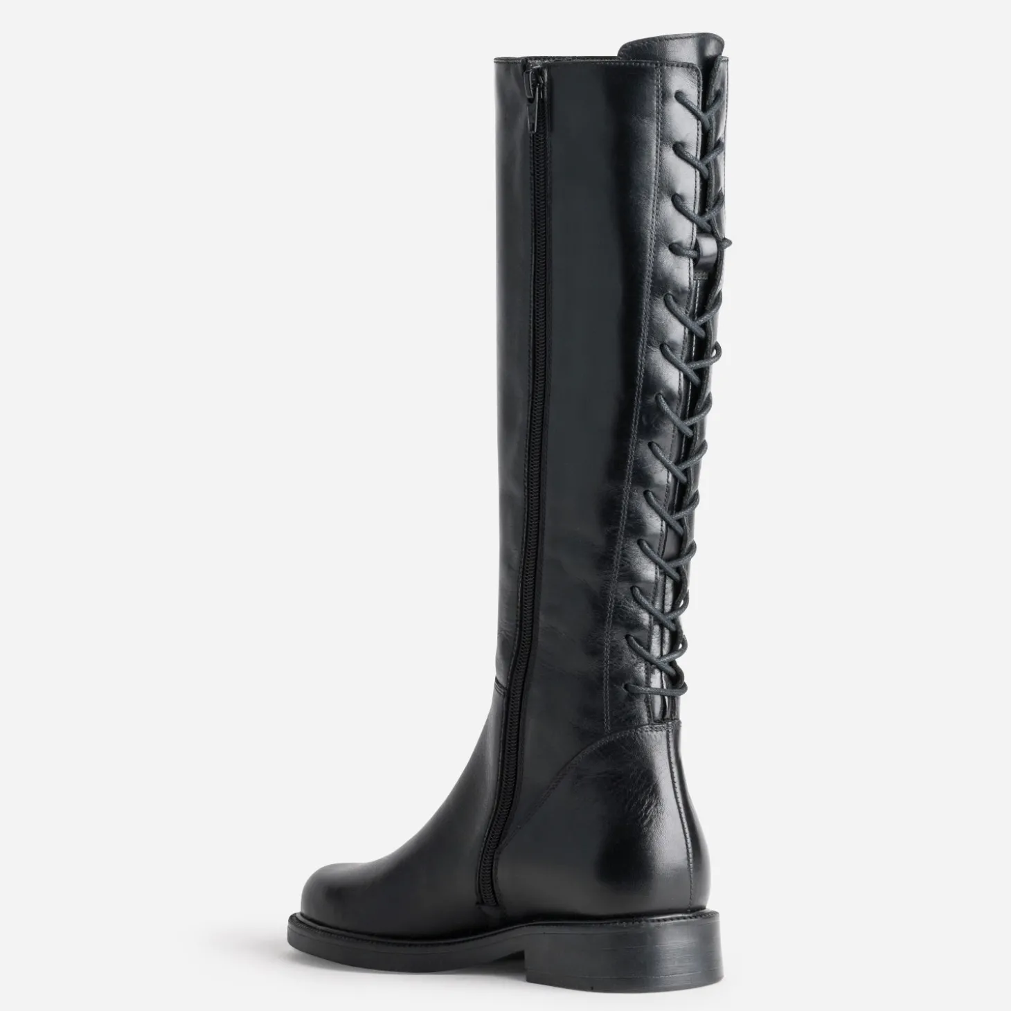 Botte noire cuir tige lacée