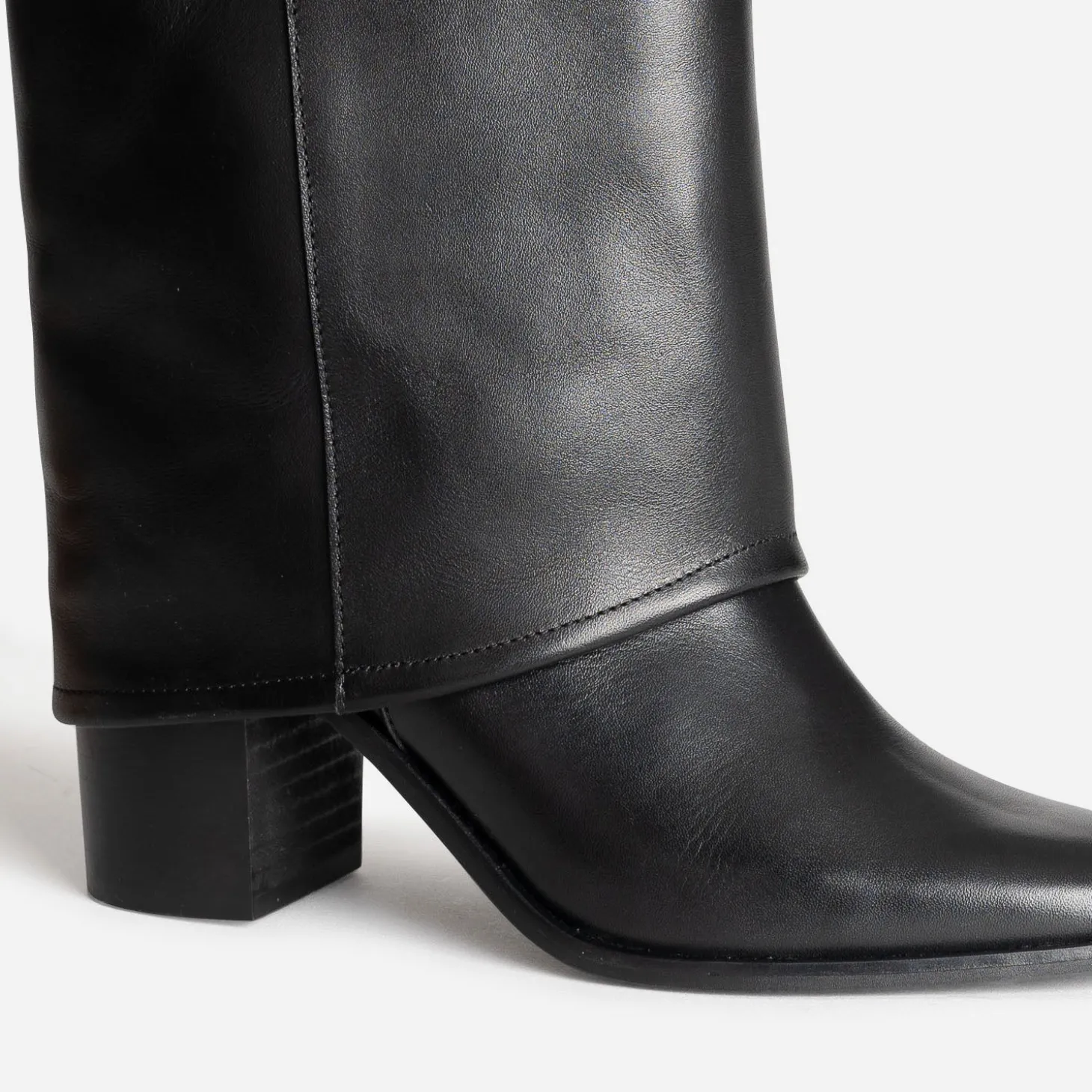 Bottes fourreau TEXTO noire cuir à talon