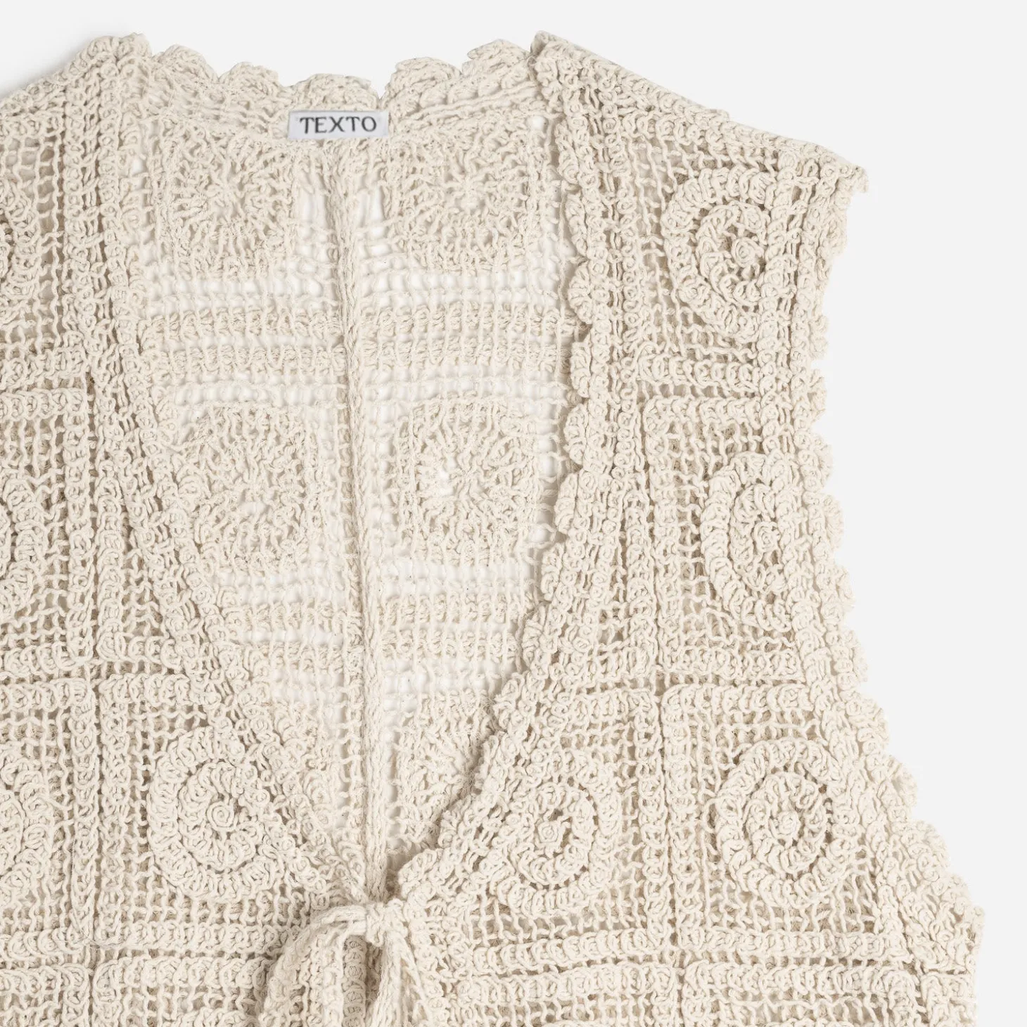 Cardigan sans manches TEXTO beige crochet