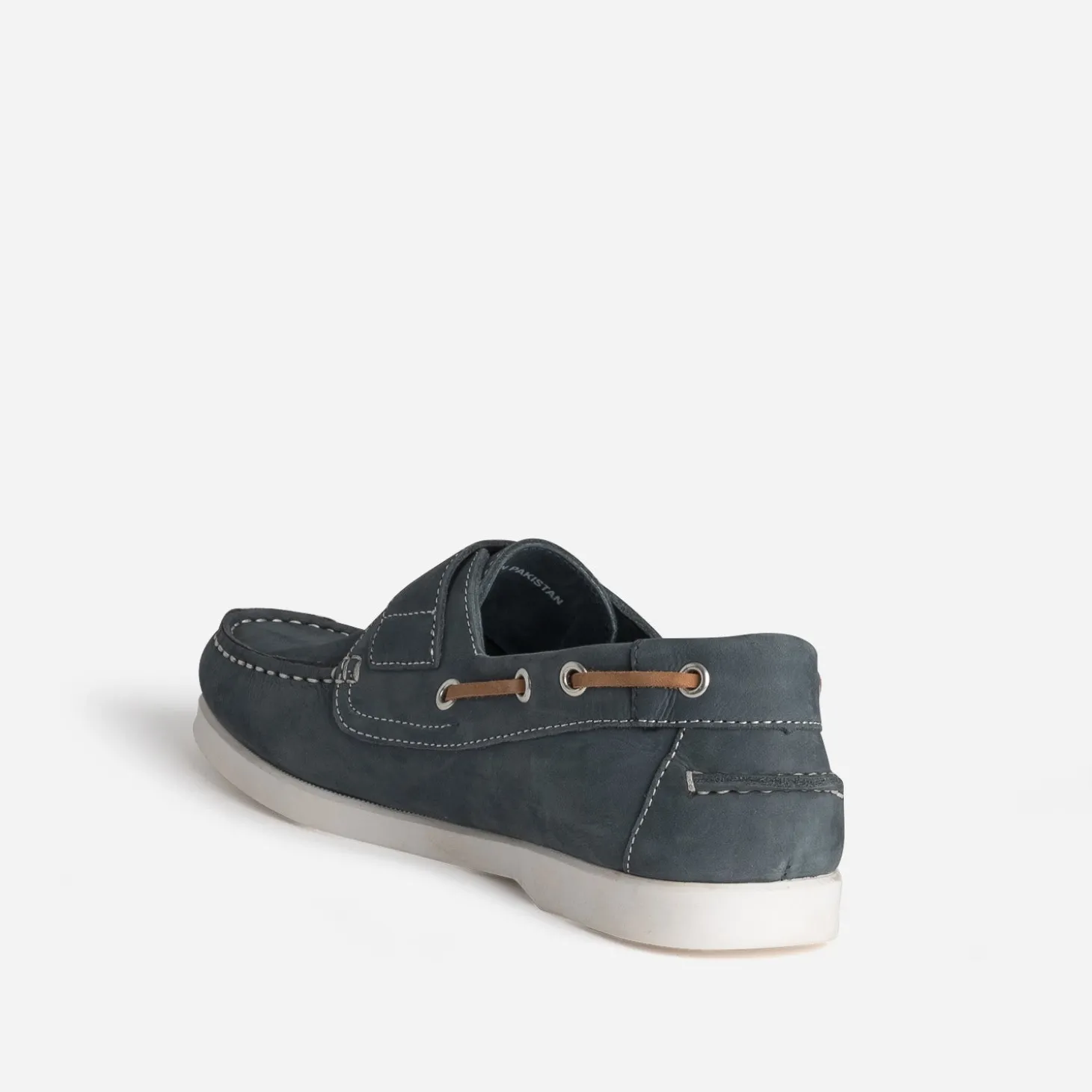 Chaussure-bateau marine cuir scratch