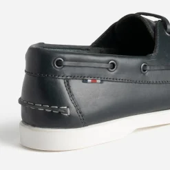Chaussure-bateau marine en cuir