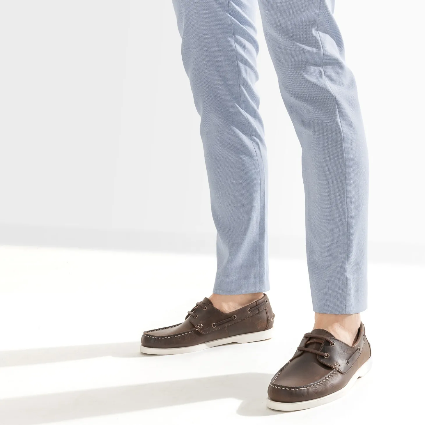 Chaussure-bateau marron foncé en cuir