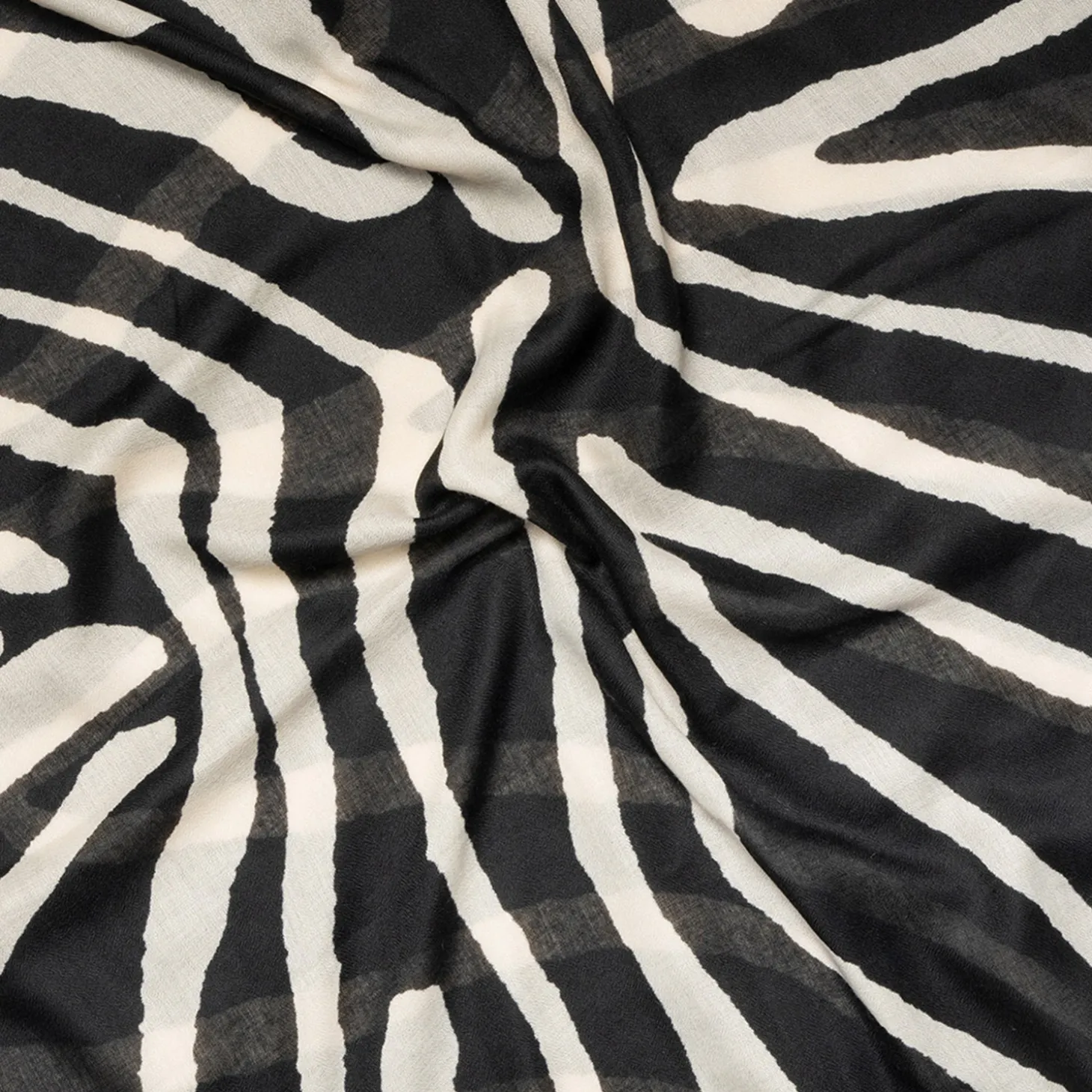 Chèche beige et noir à motif zèbre