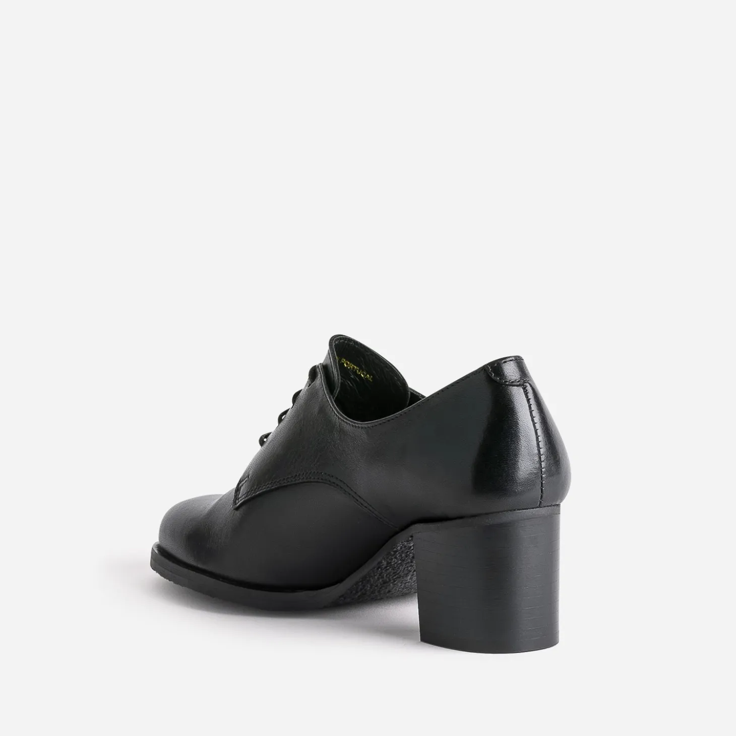 Derby à talon noir en cuir