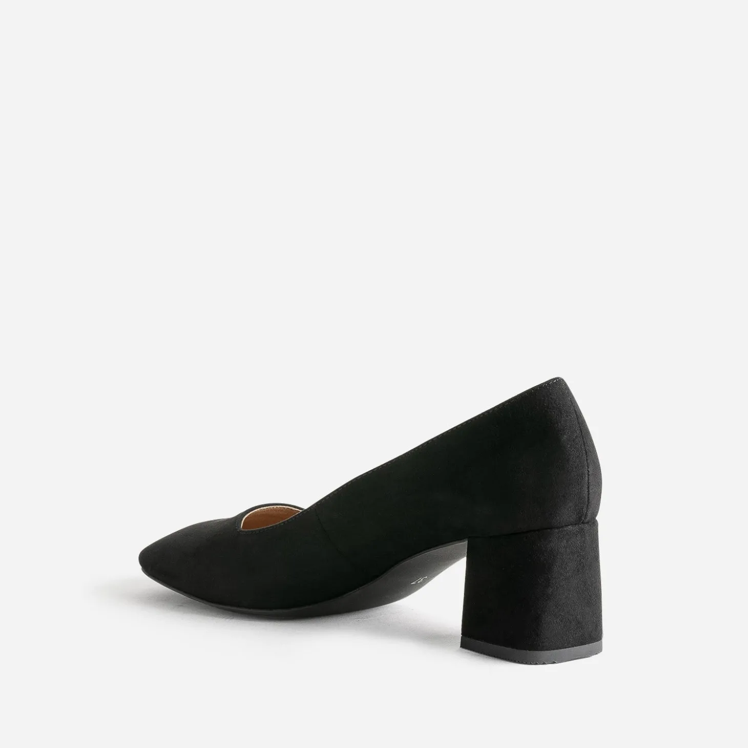Escarpin noir suédé à bout carré