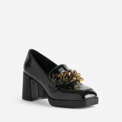 Mocassin à talon noir verni avec maxi chaîne