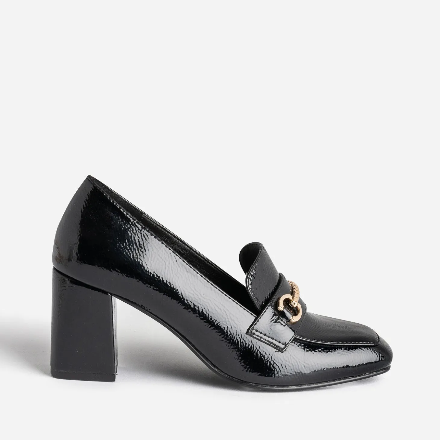 Mocassin à talon noir verni