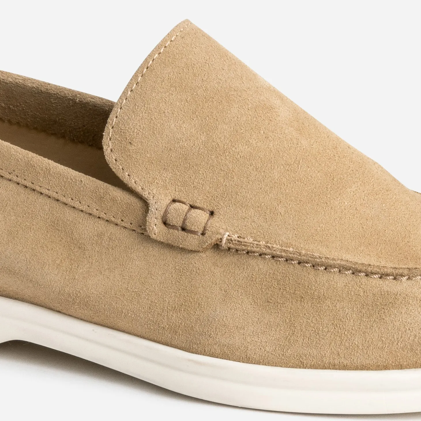 Mocassin beige cuir velours