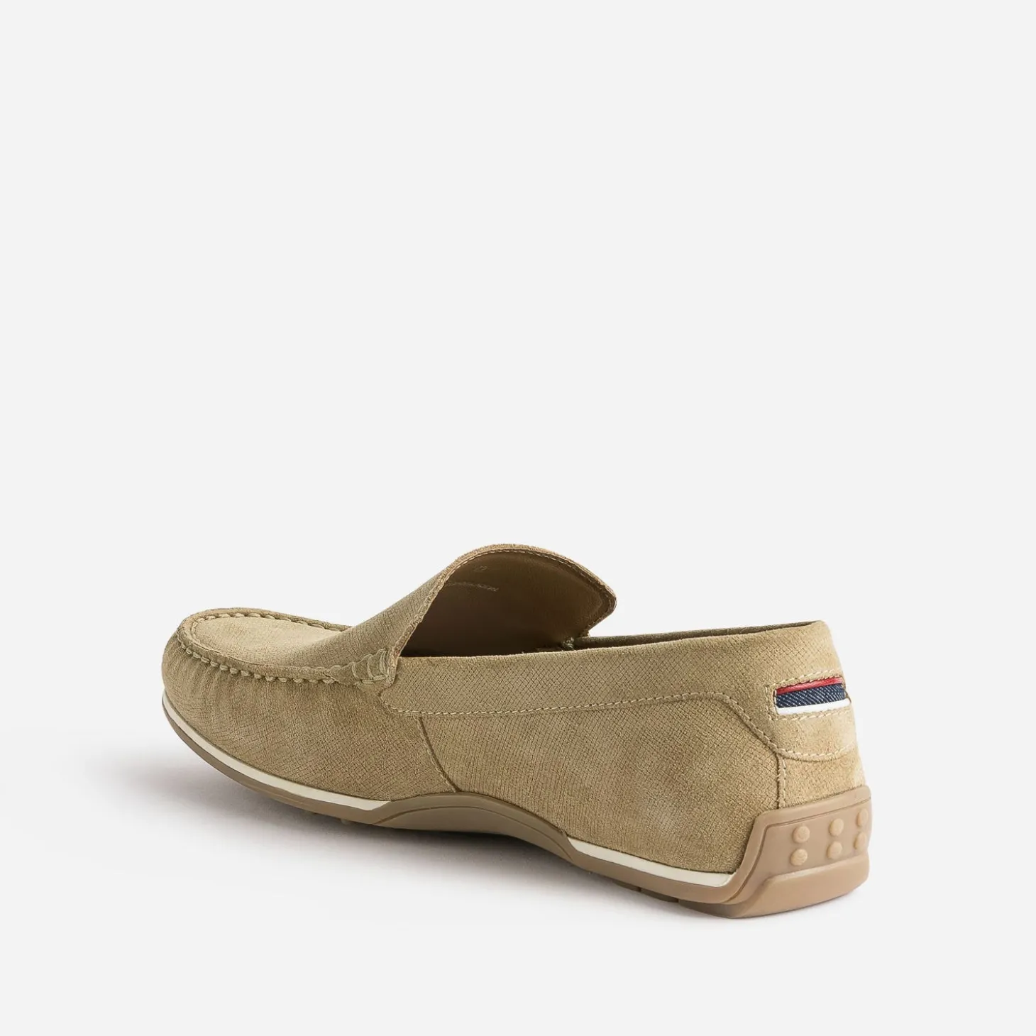 Mocassin beige en cuir velours