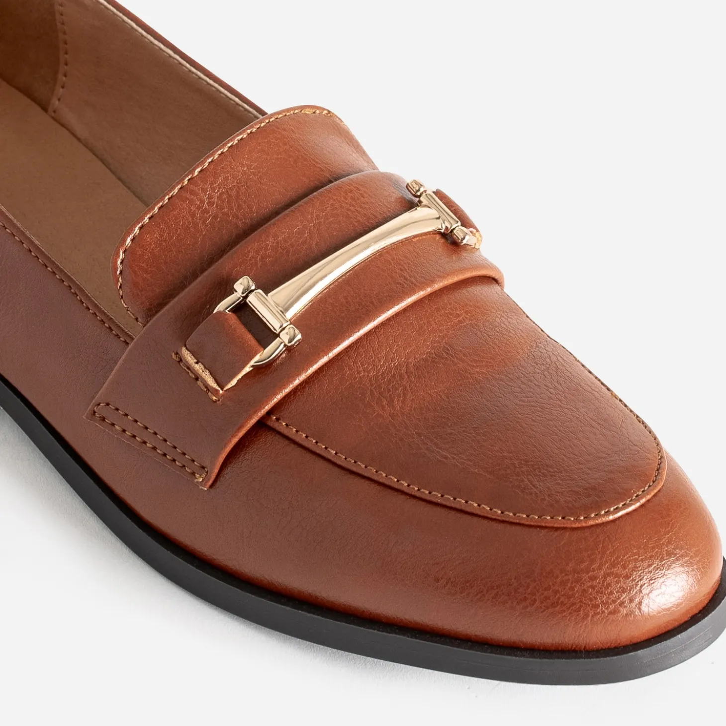 Mocassin cognac détails dorés