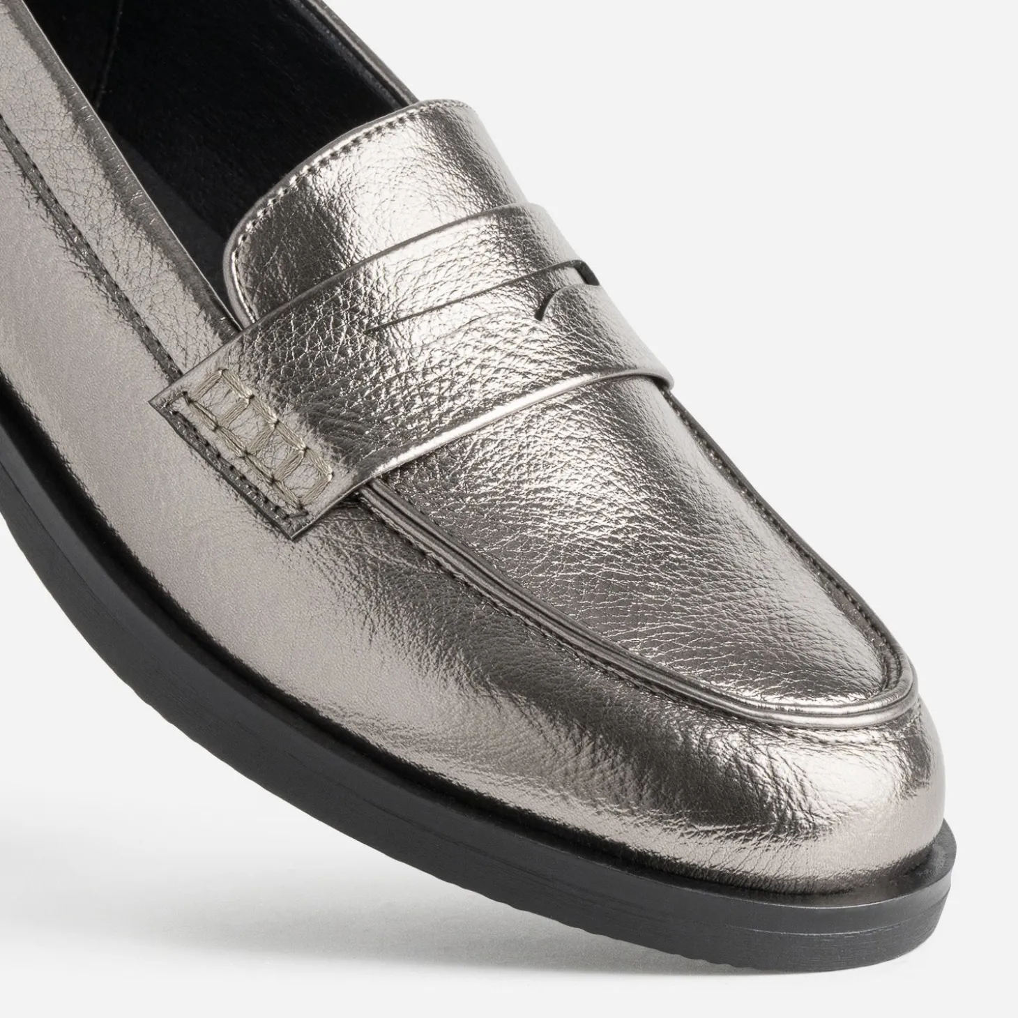 Mocassin gris foncé métallisé