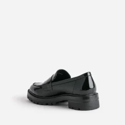 Mocassin TEXTO noir verni cranté