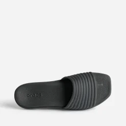 Mule CROCS noire à bride matelassée
