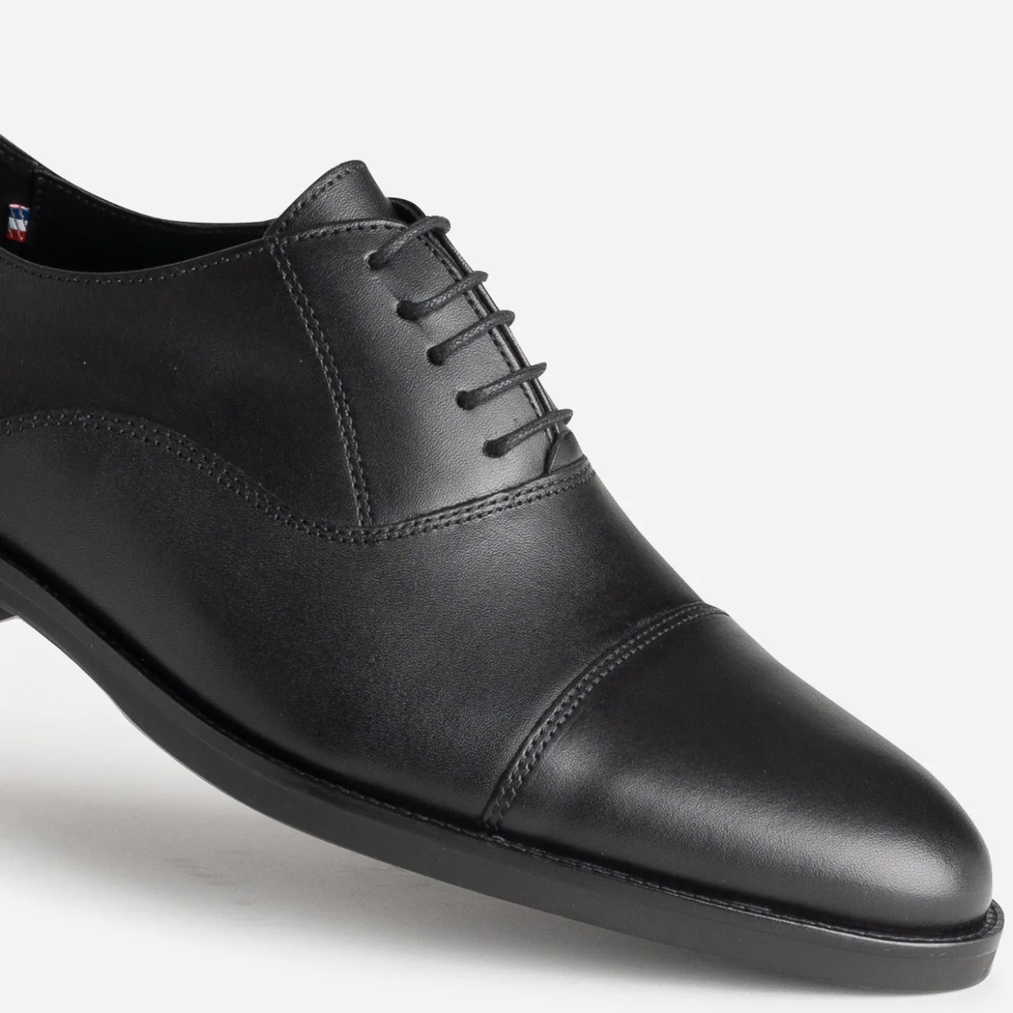 Richelieu ERAM FLEX noir en cuir