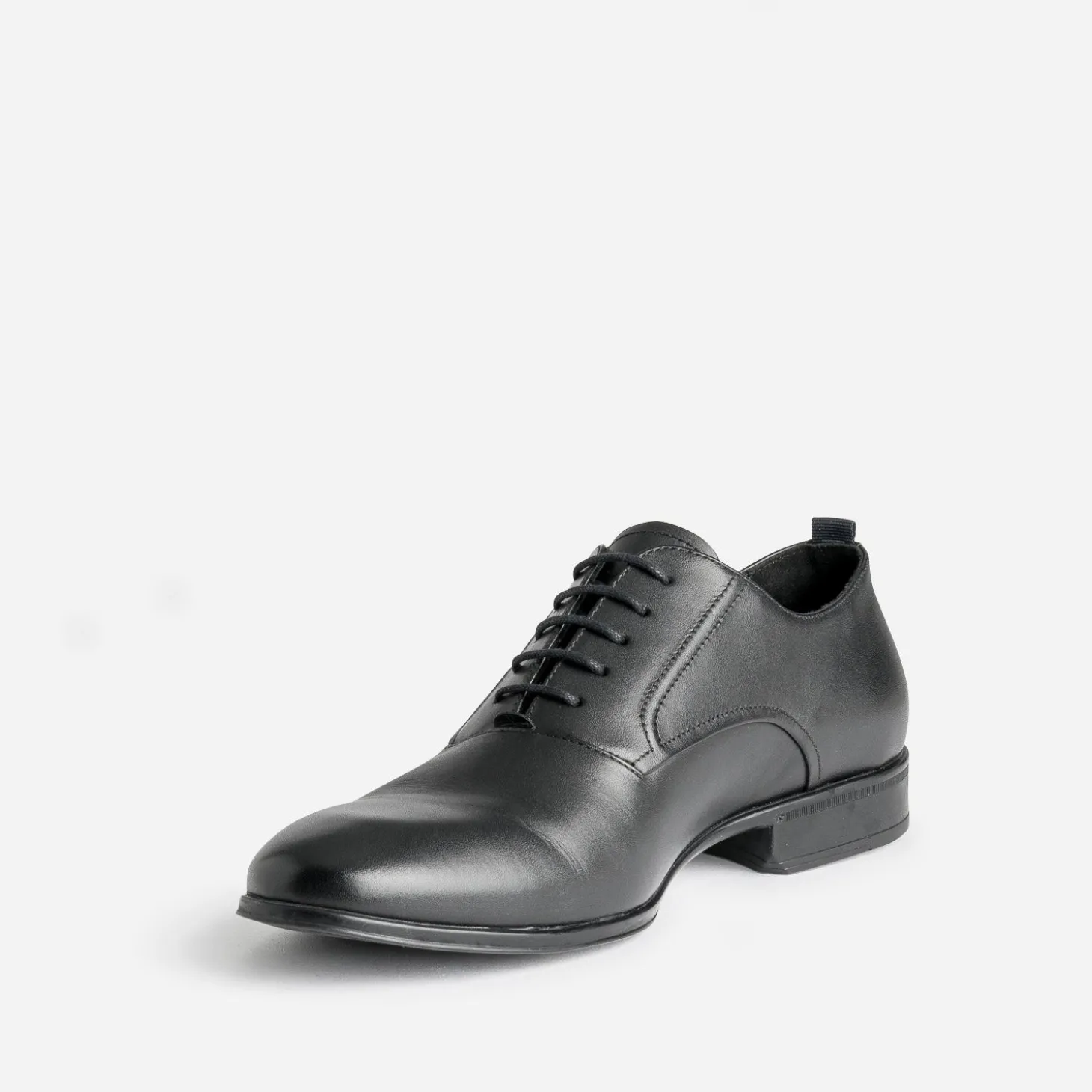 Richelieu noir en cuir