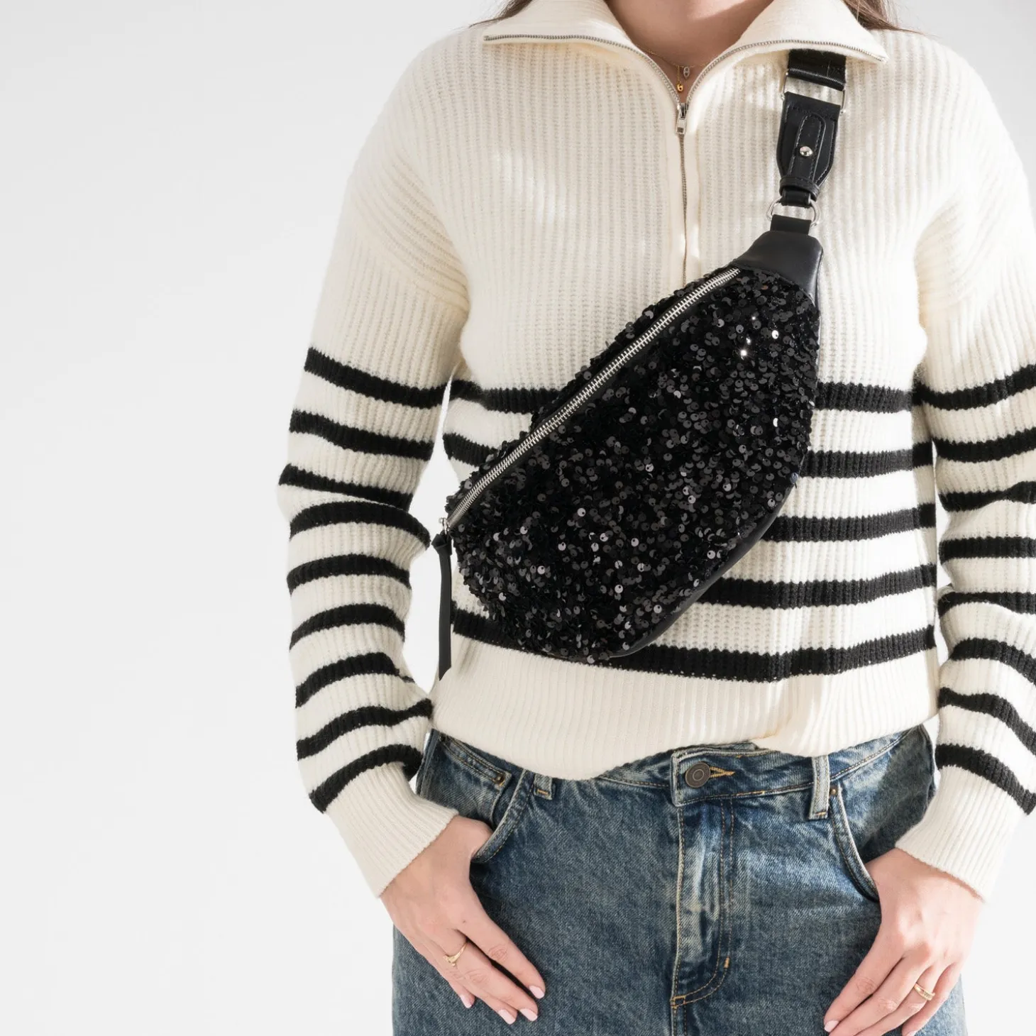 Sac banane TEXTO noire bi-matière à sequins