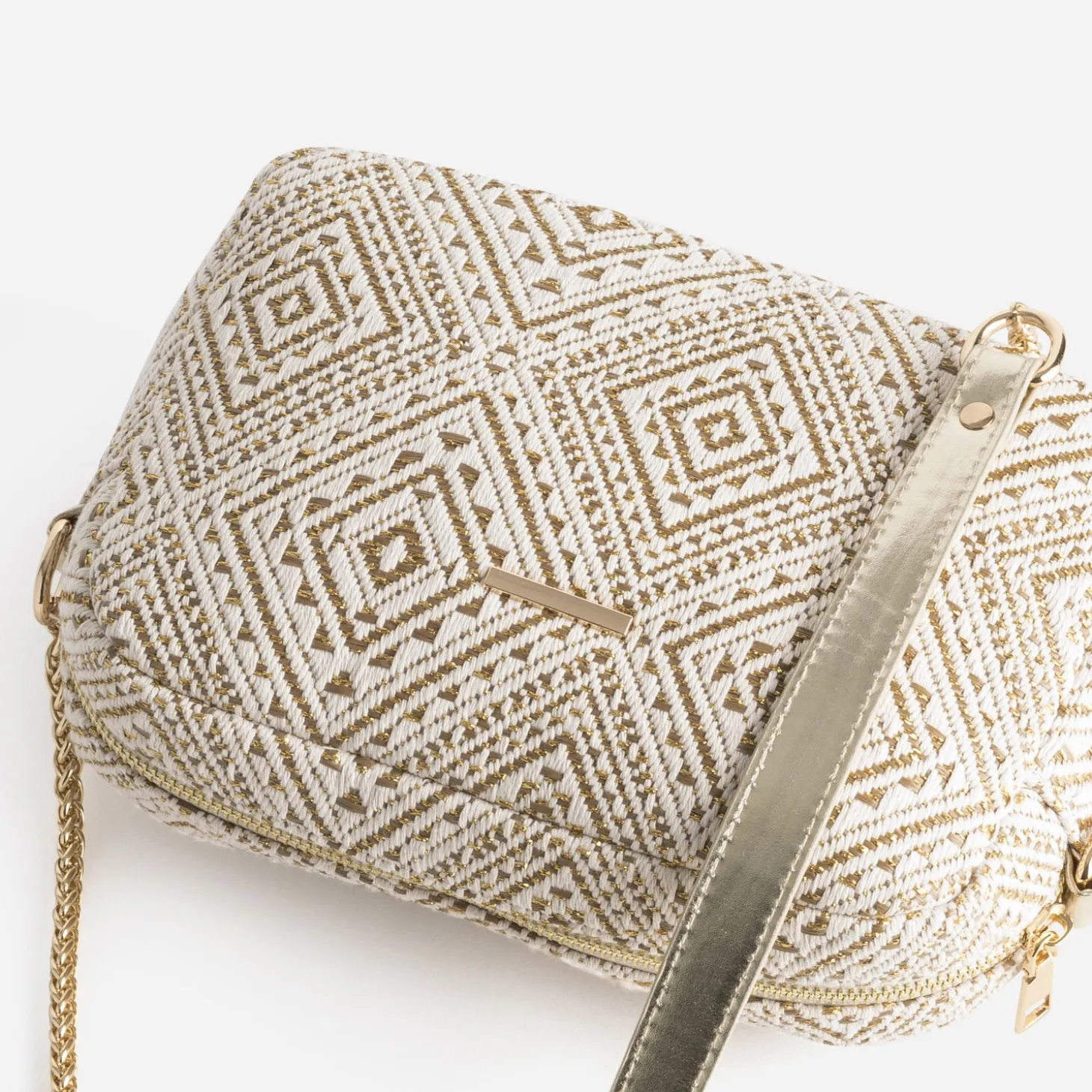Sac bandoulière beige brodé doré