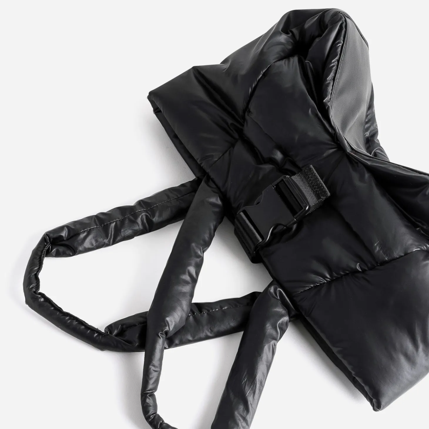 Sac cabas TEXTO noir nylon matelassé