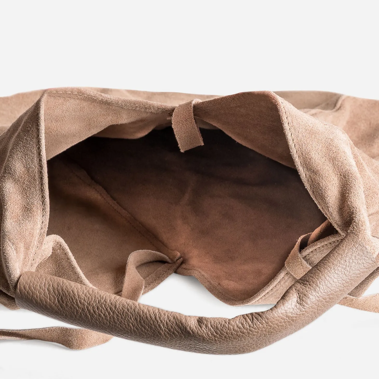 Sac hobo TEXTO taupe cuir velours