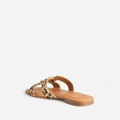 Sandale beige cuir motif léopard et anneau