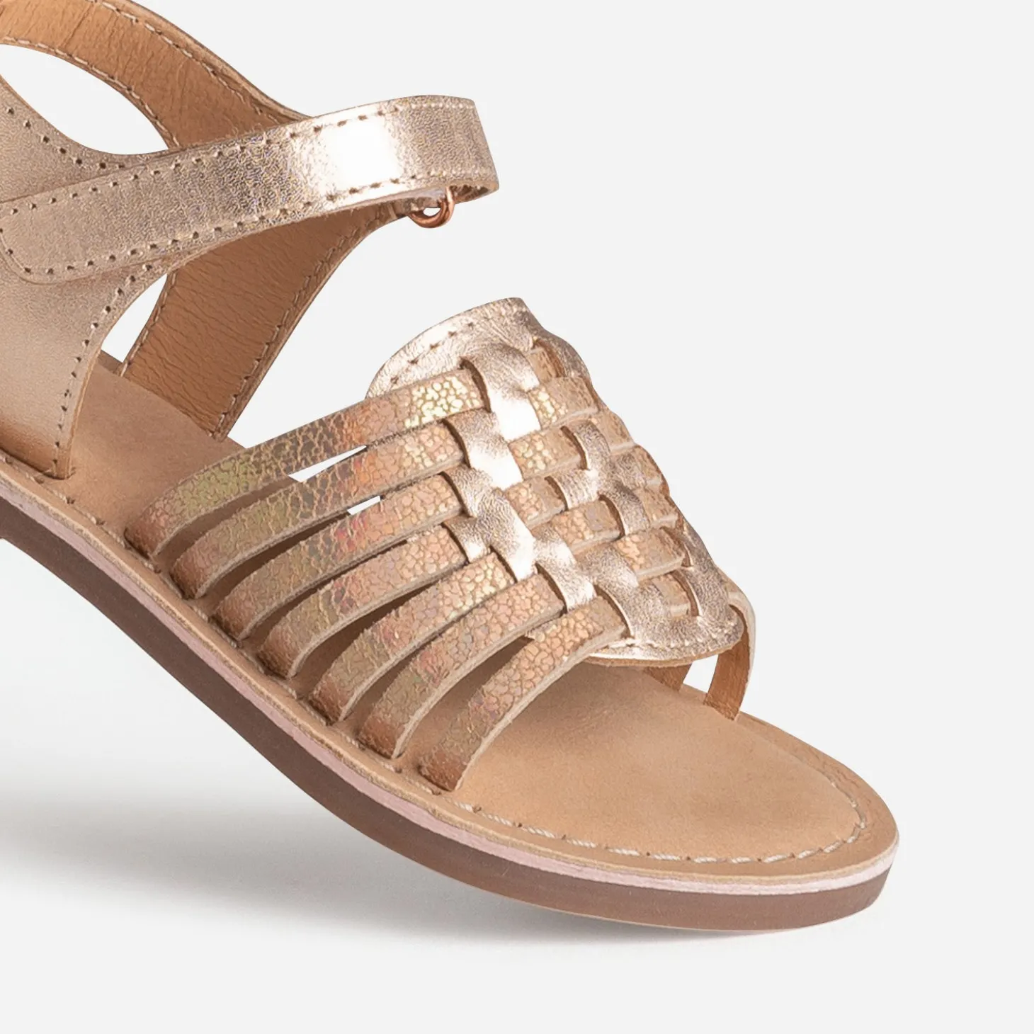 Sandale BUGGY cuivrée cuir avec tressage