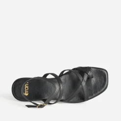 Sandale noire cuir entre-doigt