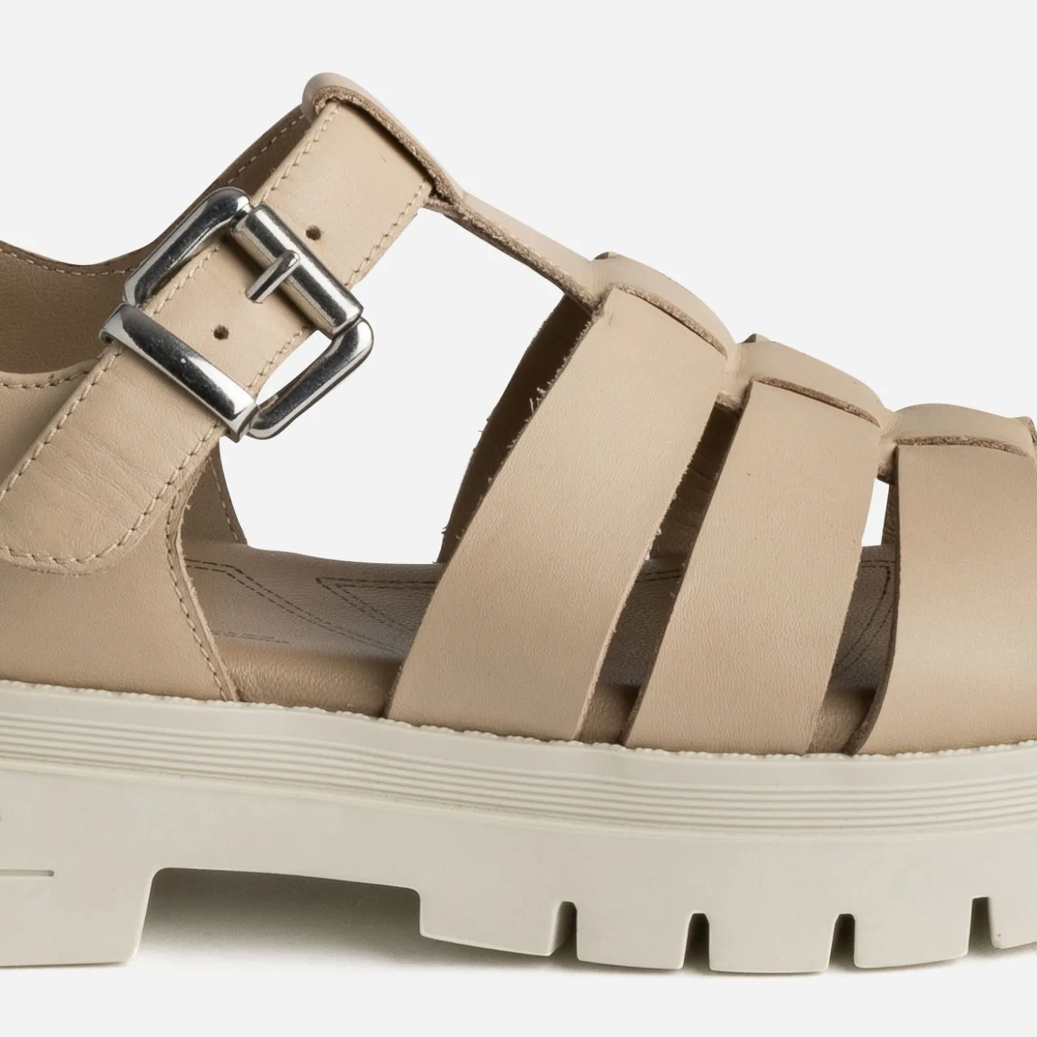 Sandale TEXTO beige en cuir à semelle crantée