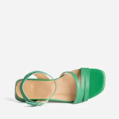 Sandale verte cuir éco-conçu