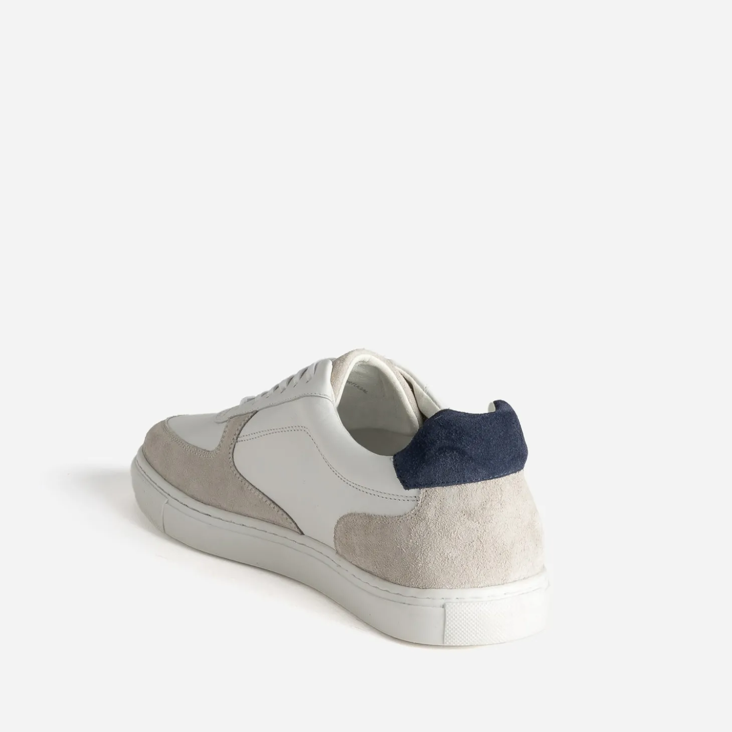 Tennis blanche cuir, grise, marine