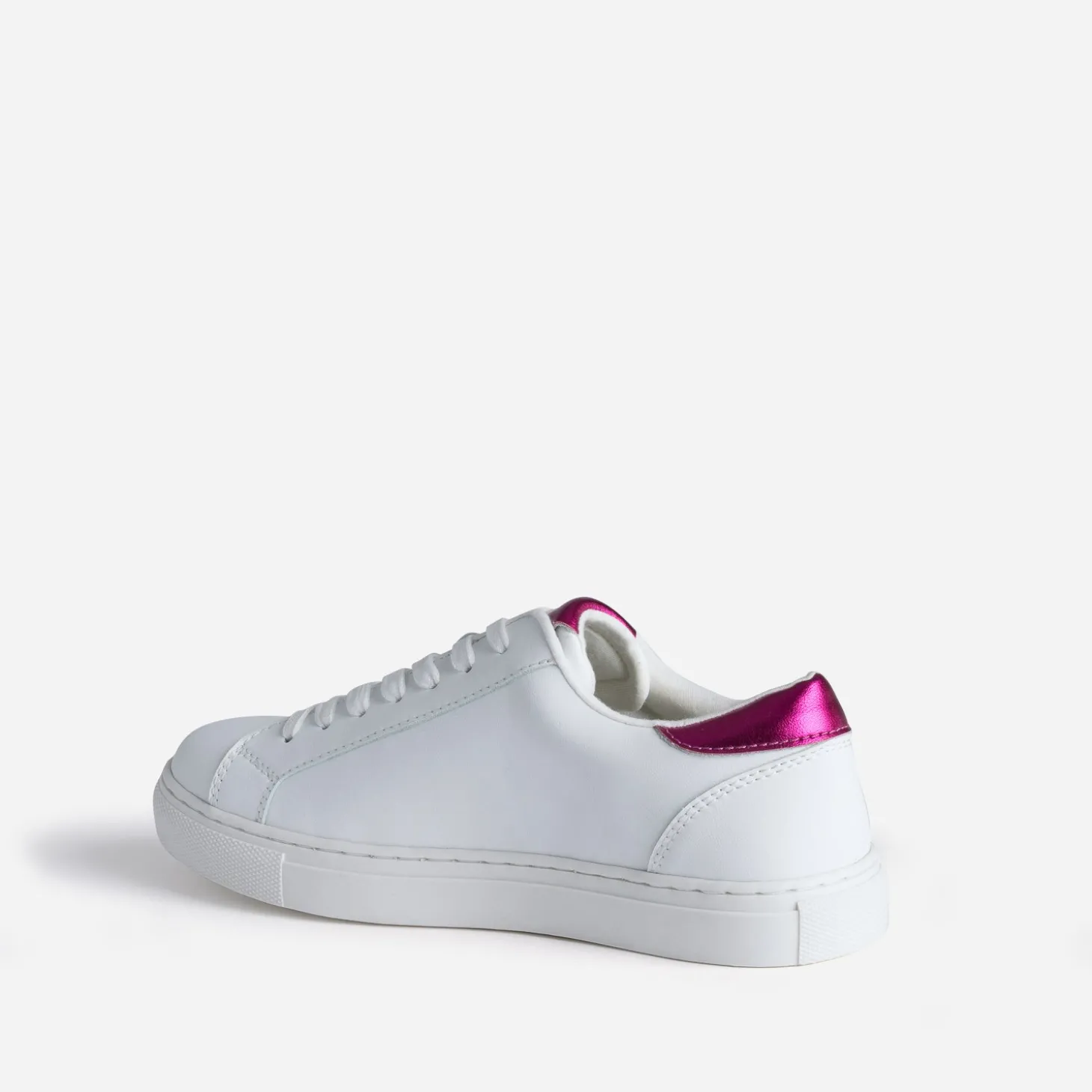 Tennis blanche détails fuchsia métallisé