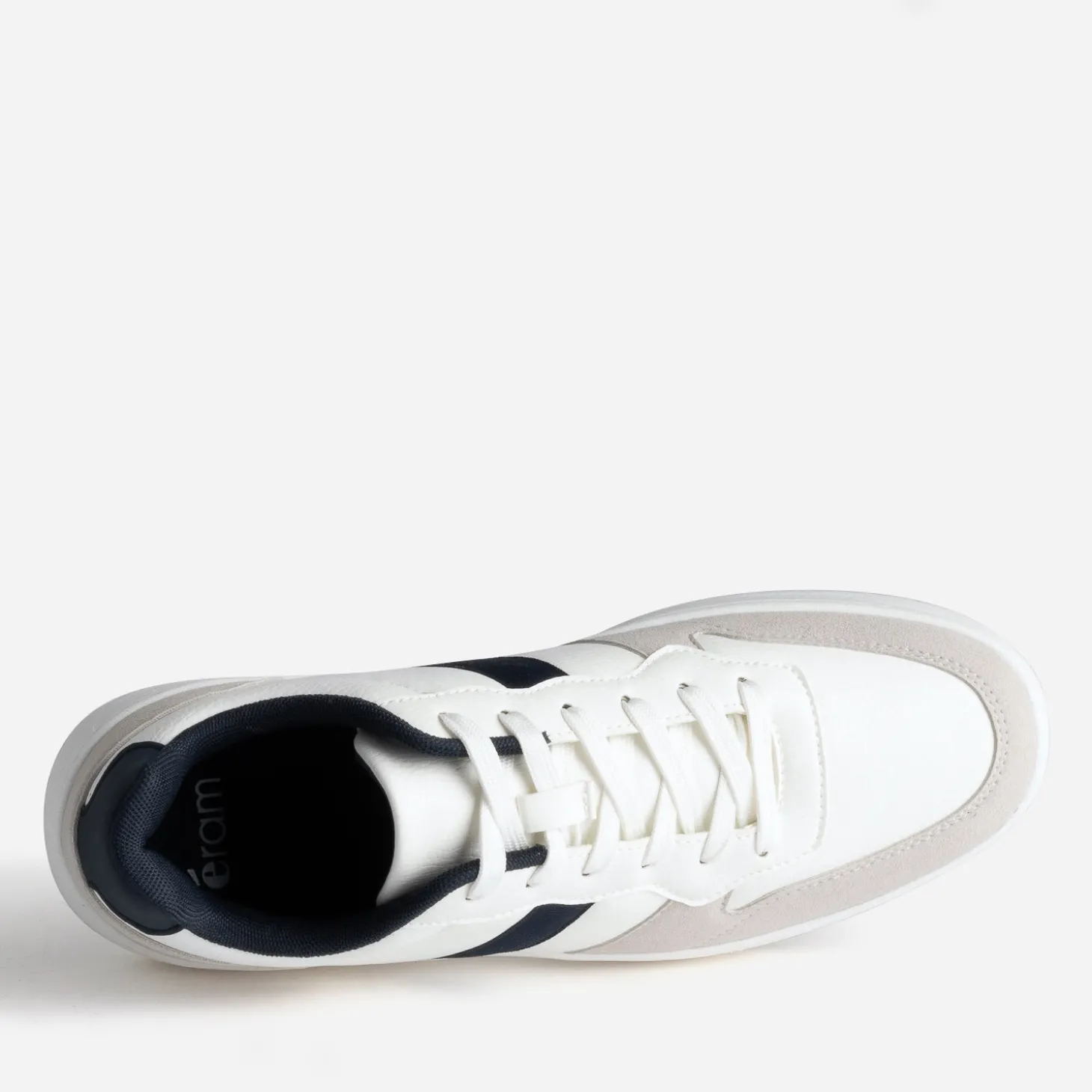 Tennis blanche, gris clair et marine
