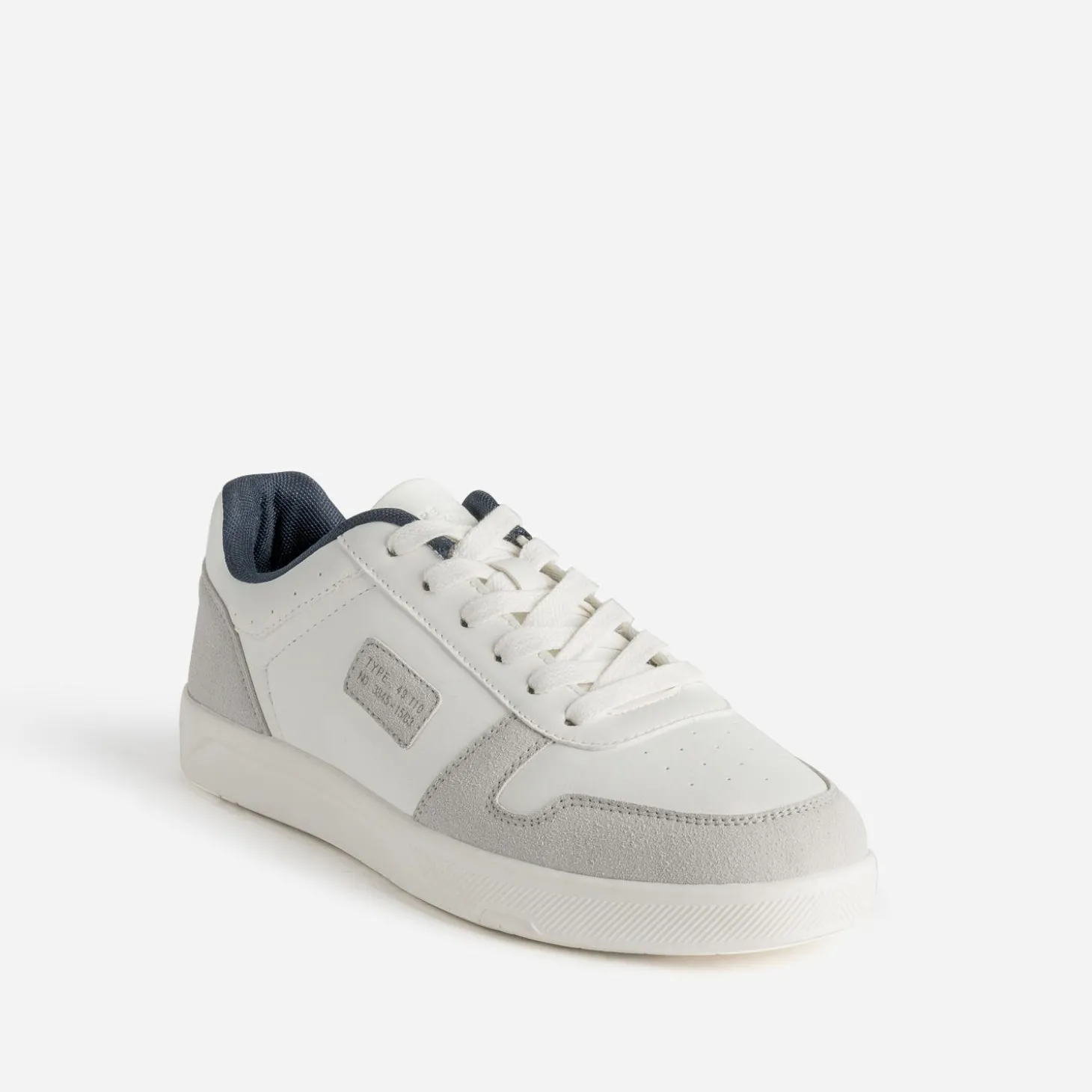 Tennis blanche, gris clair et marine