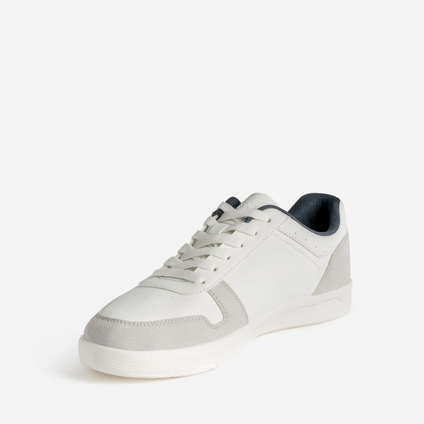 Tennis blanche, gris clair et marine