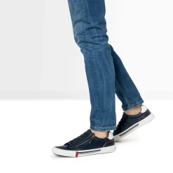Tennis bleu marine