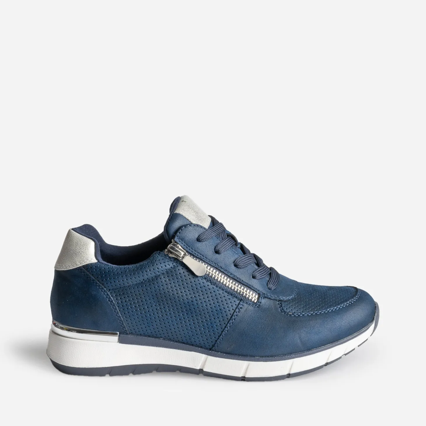 Tennis bleu marine perforée