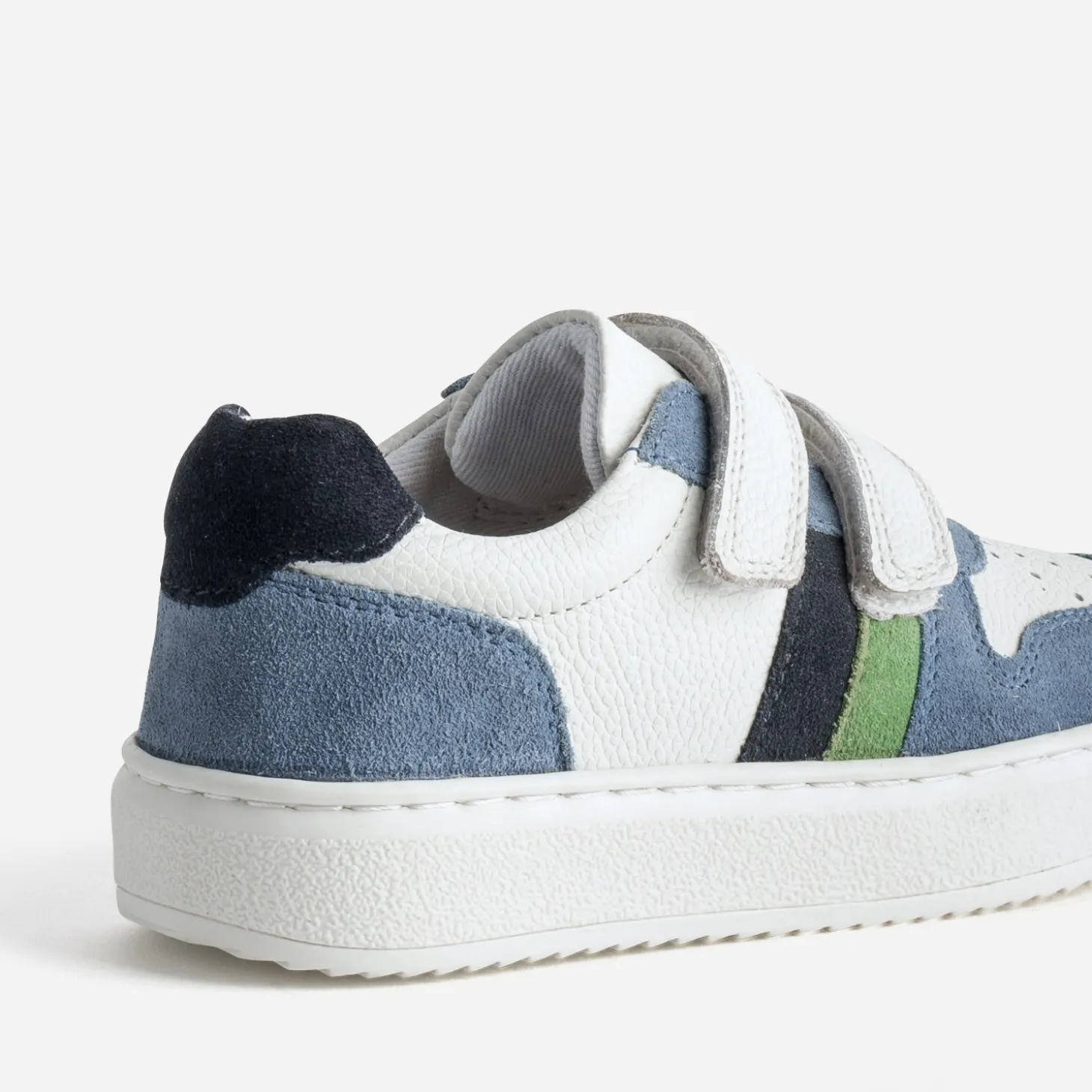 Tennis BUGGY blanche, bleue, verte