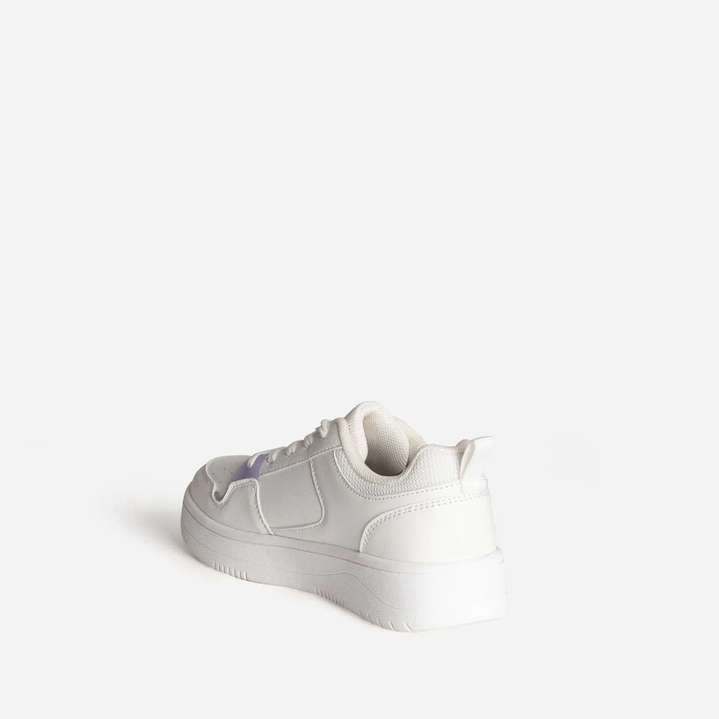 Tennis BUGGY blanche détails fleurs