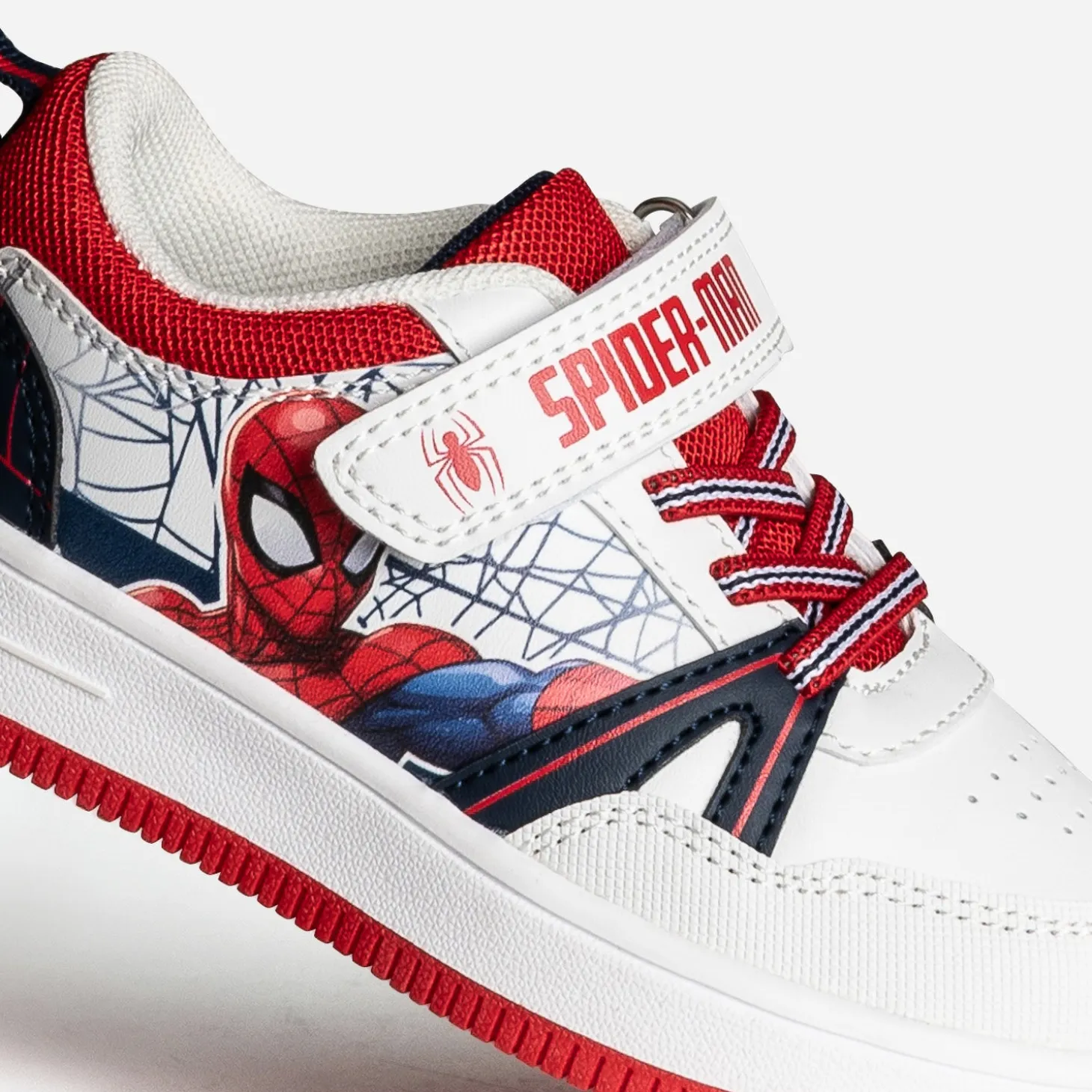 Tennis enfant SPIDERMAN rouge et blanche