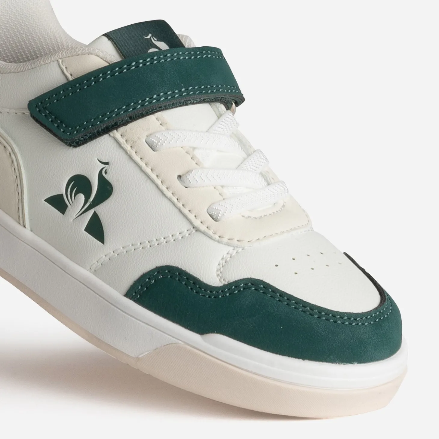 Tennis LE COQ SPORTIF blanche et verte
